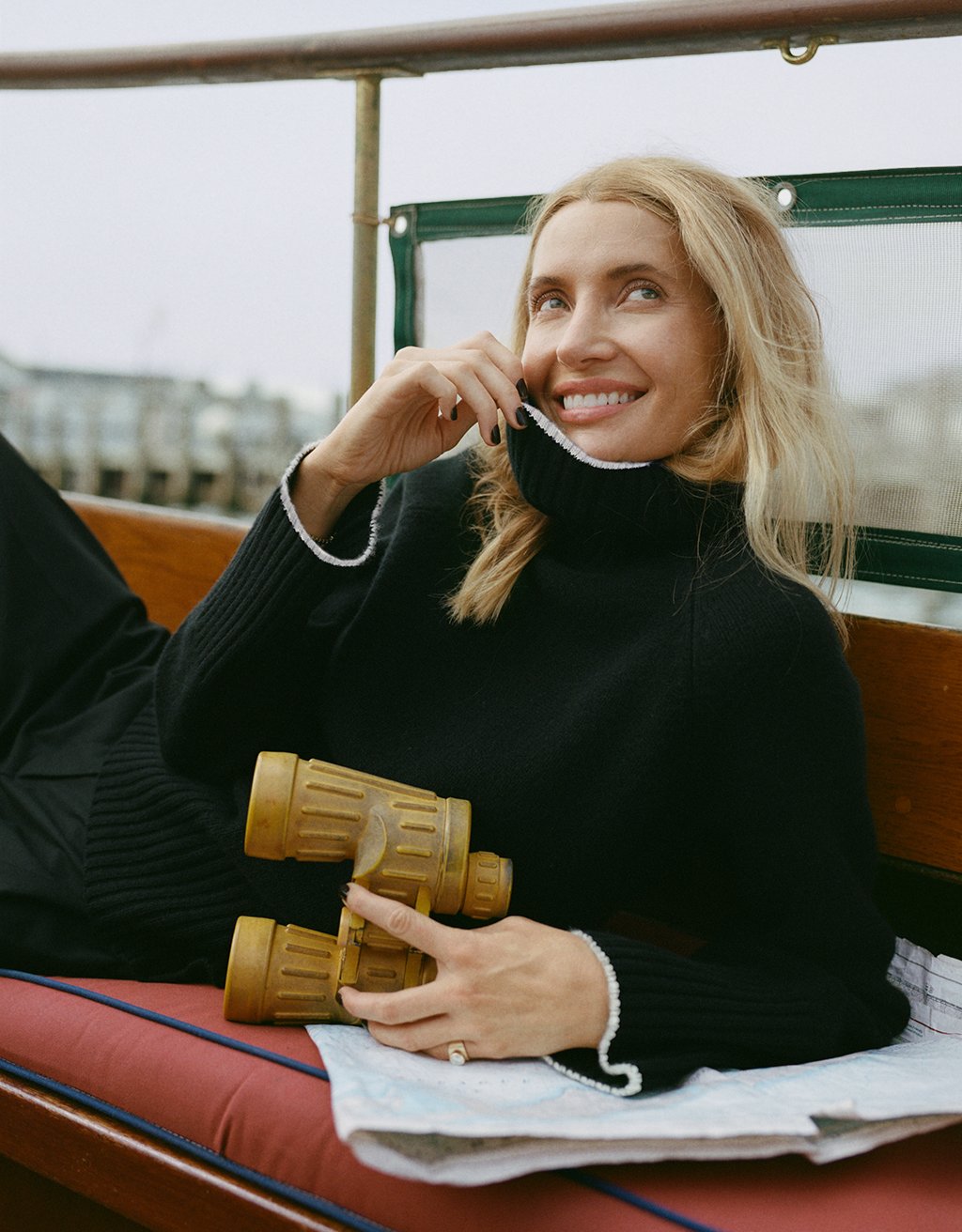cashmere turtleneck sweater