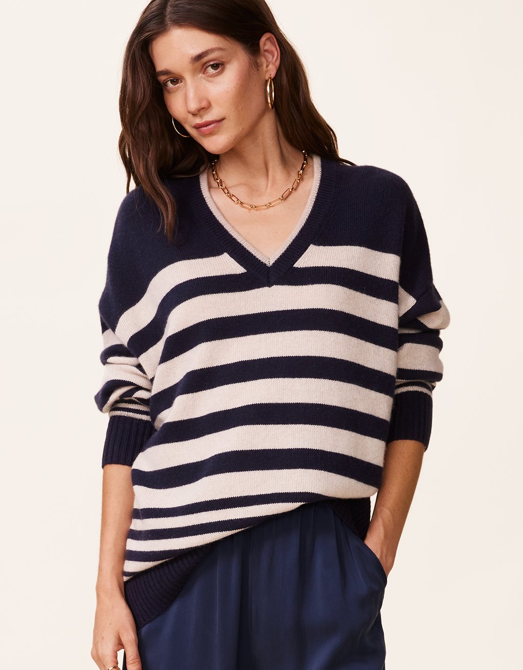 cashmere v neck pullover sweater