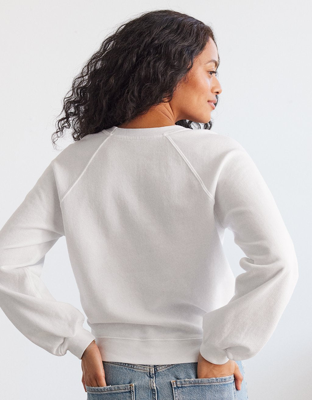 raglan crewneck sweatshirt