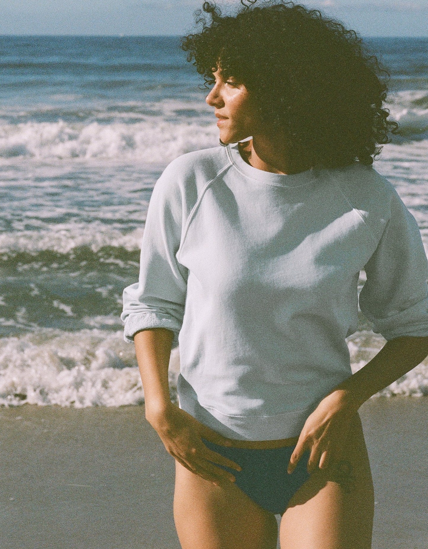 raglan crewneck sweatshirt