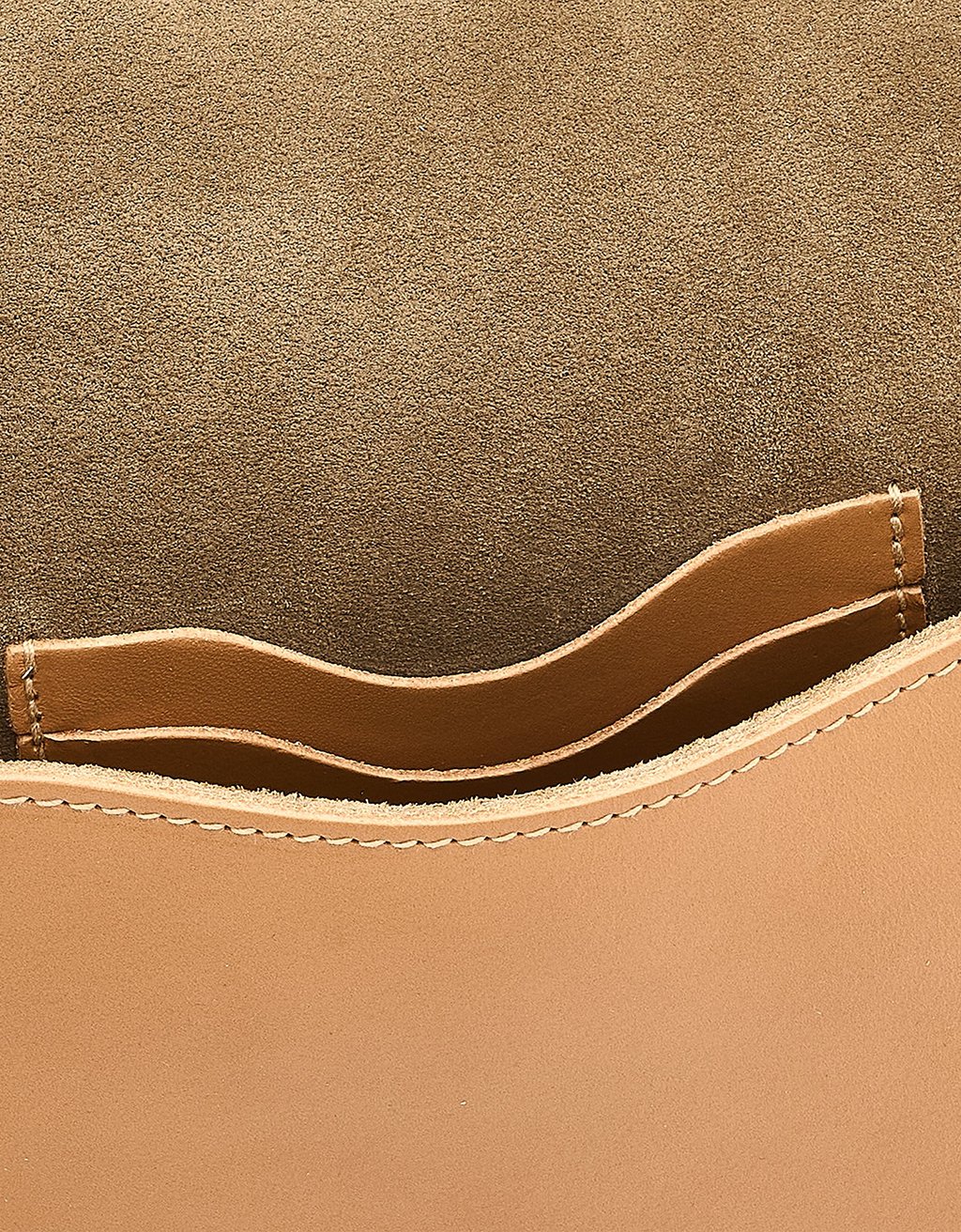 Il Bisonte Consuelo Small Crossbody Bag
