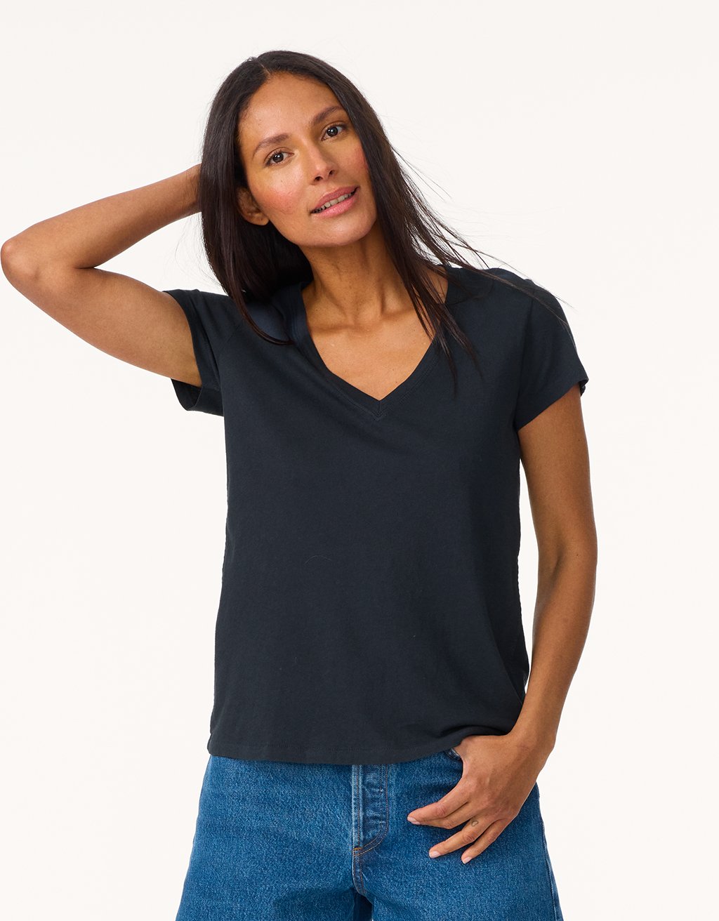 v-neck tee