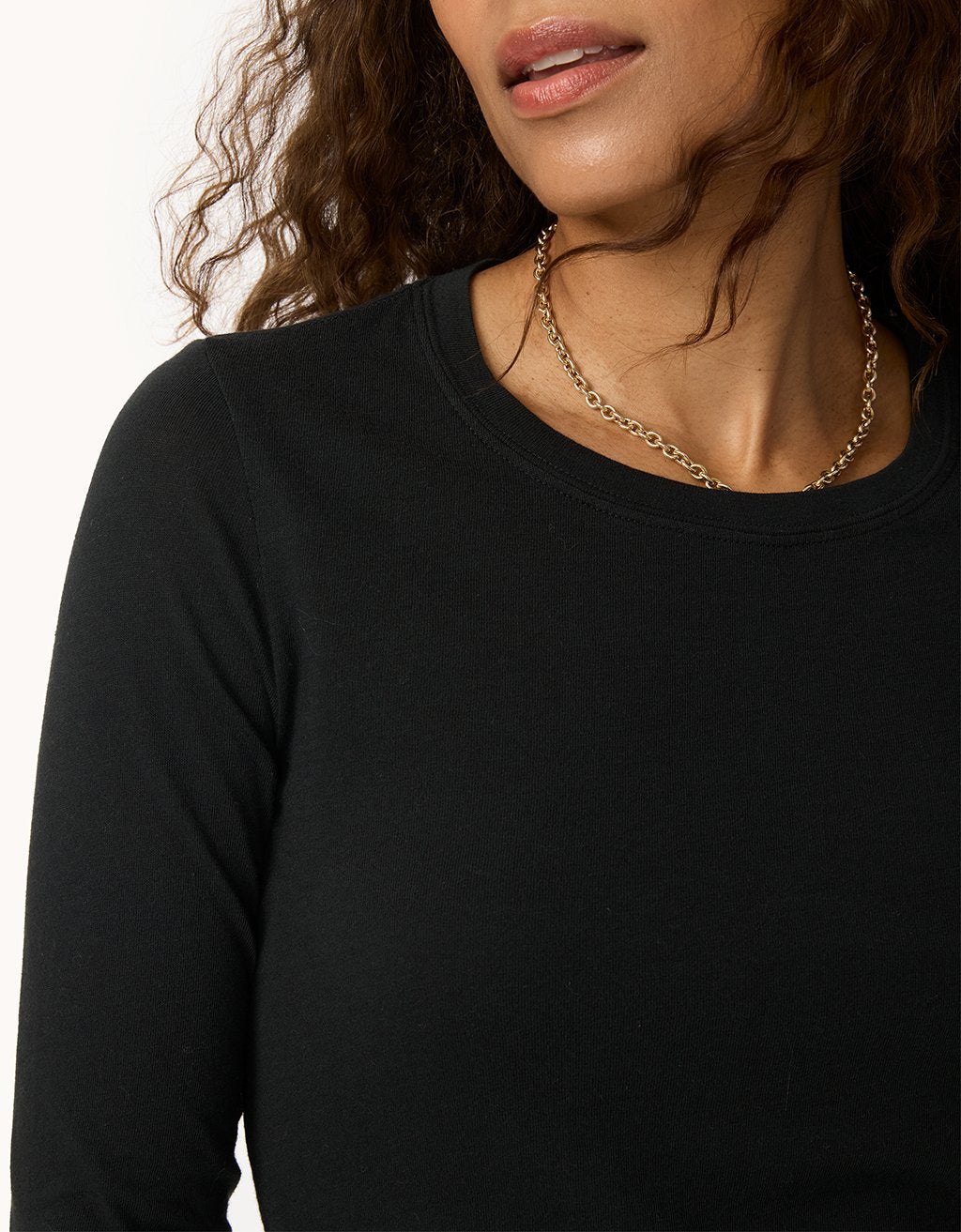 long sleeve crewneck tee