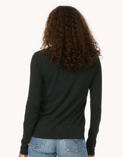 long sleeve crewneck tee
