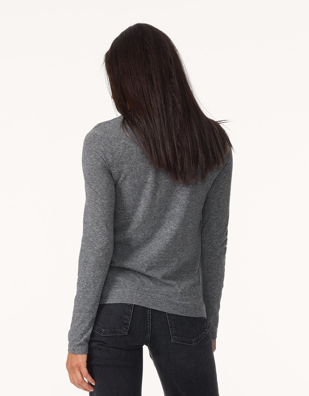 long sleeve crewneck tee