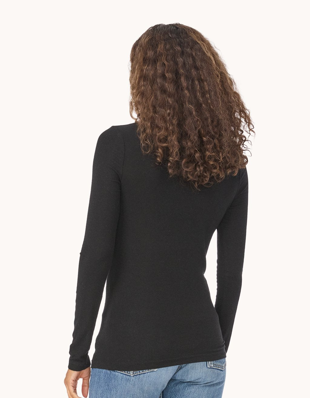 Lightweight Knit Turtleneck