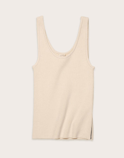 ribbed scoop tank