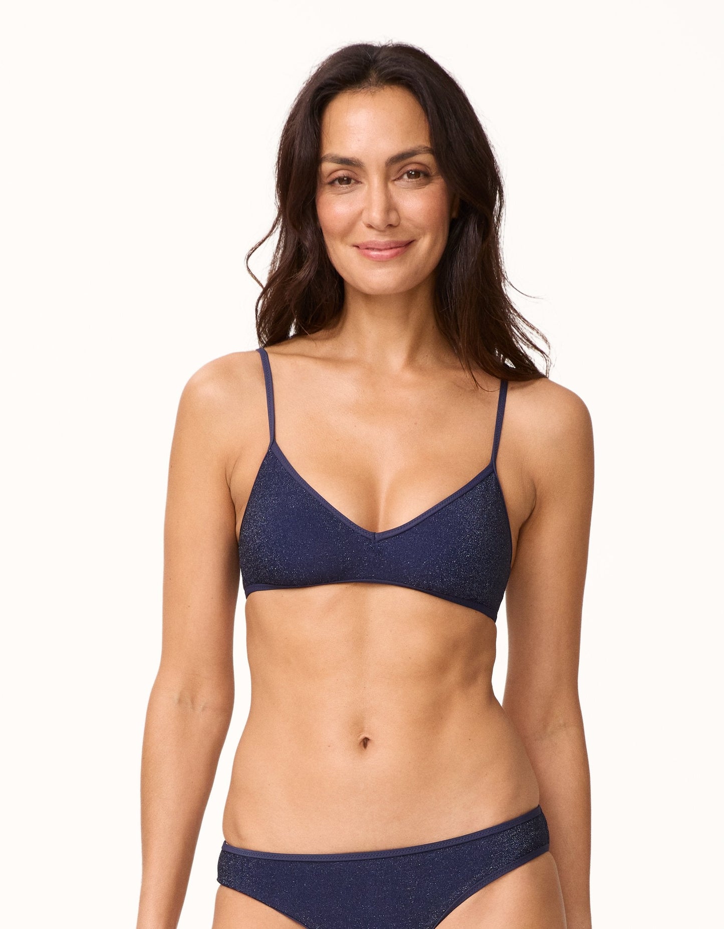 caviar shine v scoop top